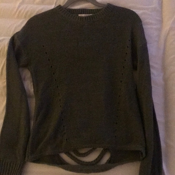 Sweater - Picture 1 of 2